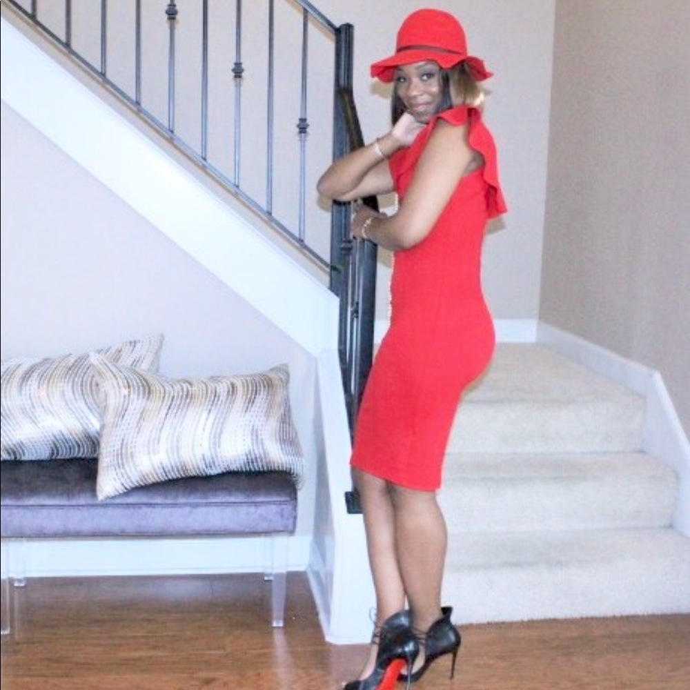 Red fitted dress